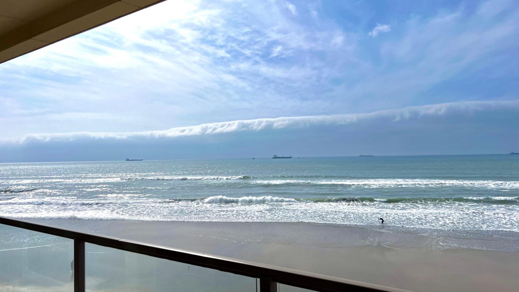 Beautiful Beach Front Condo Near Downtown Rosarito Kültér fotó