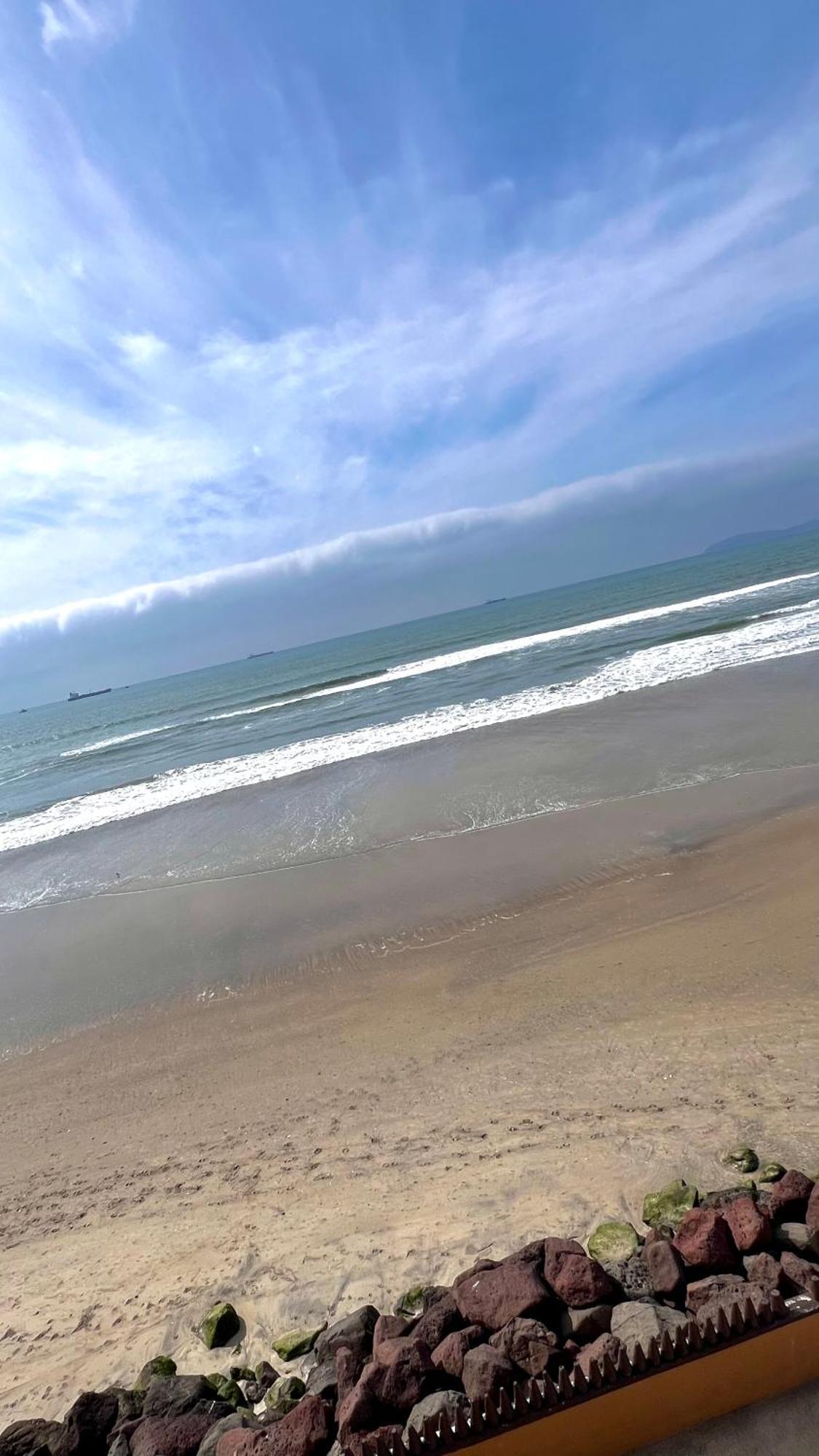 Beautiful Beach Front Condo Near Downtown Rosarito Kültér fotó