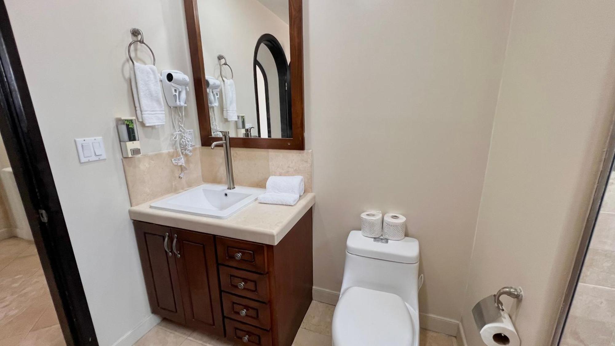 Beautiful Beach Front Condo Near Downtown Rosarito Kültér fotó