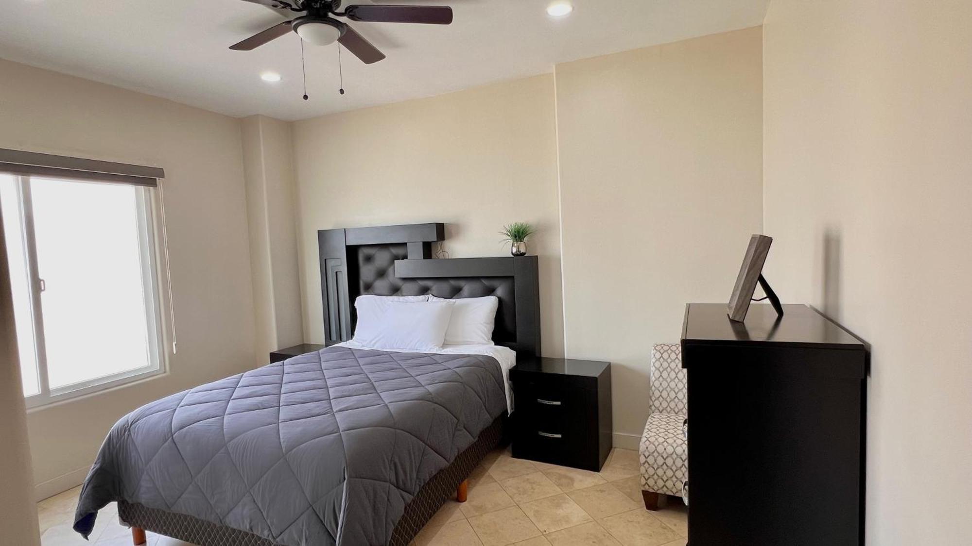 Beautiful Beach Front Condo Near Downtown Rosarito Kültér fotó